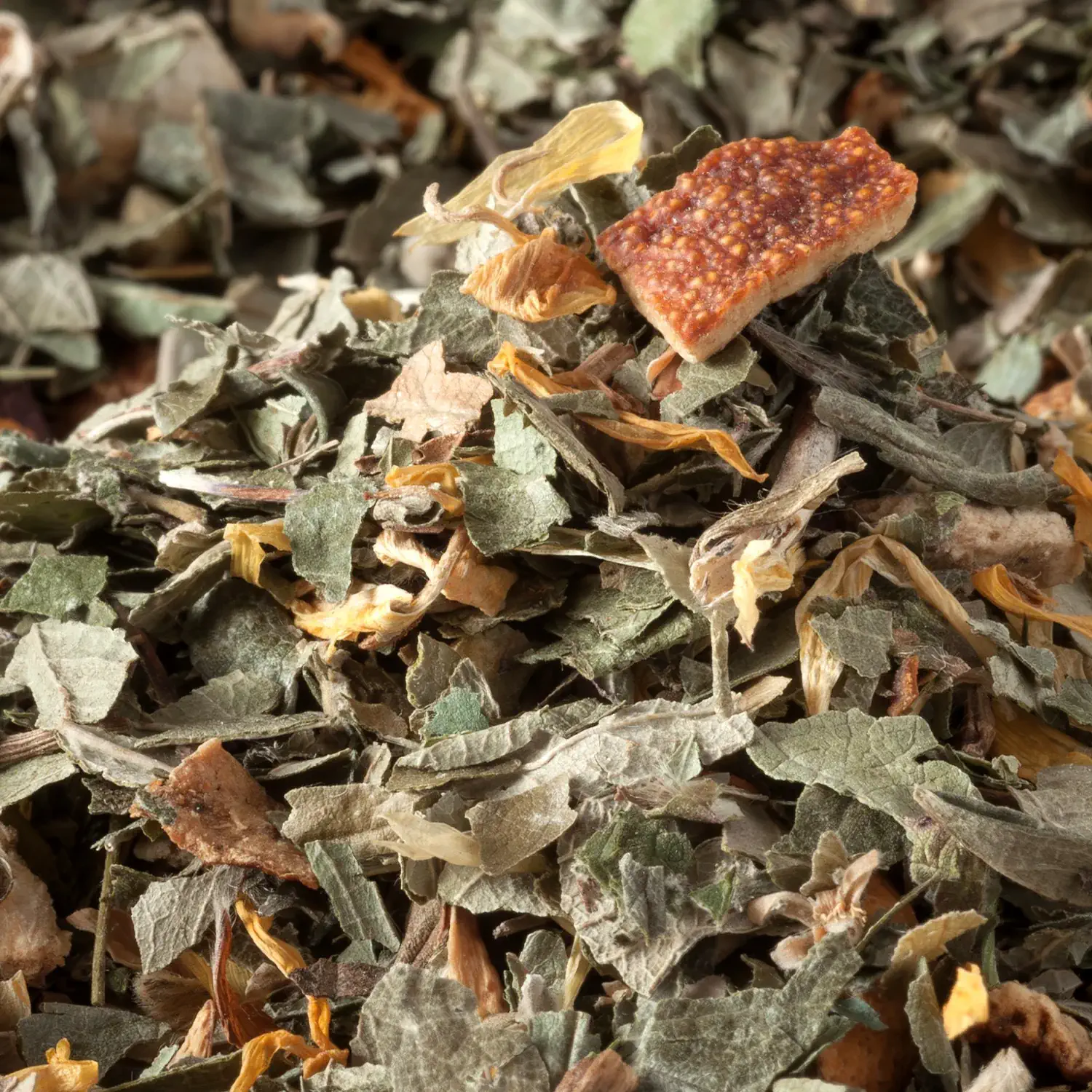 Bremer Frühstückstee, Kräutertee Loser Bremer Frühstückstee (Kräutertee) in einer Tasse