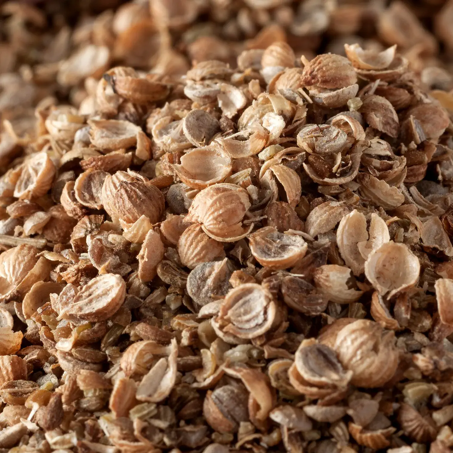 Nahaufnahme von grobem rustikalem Brotgewürz