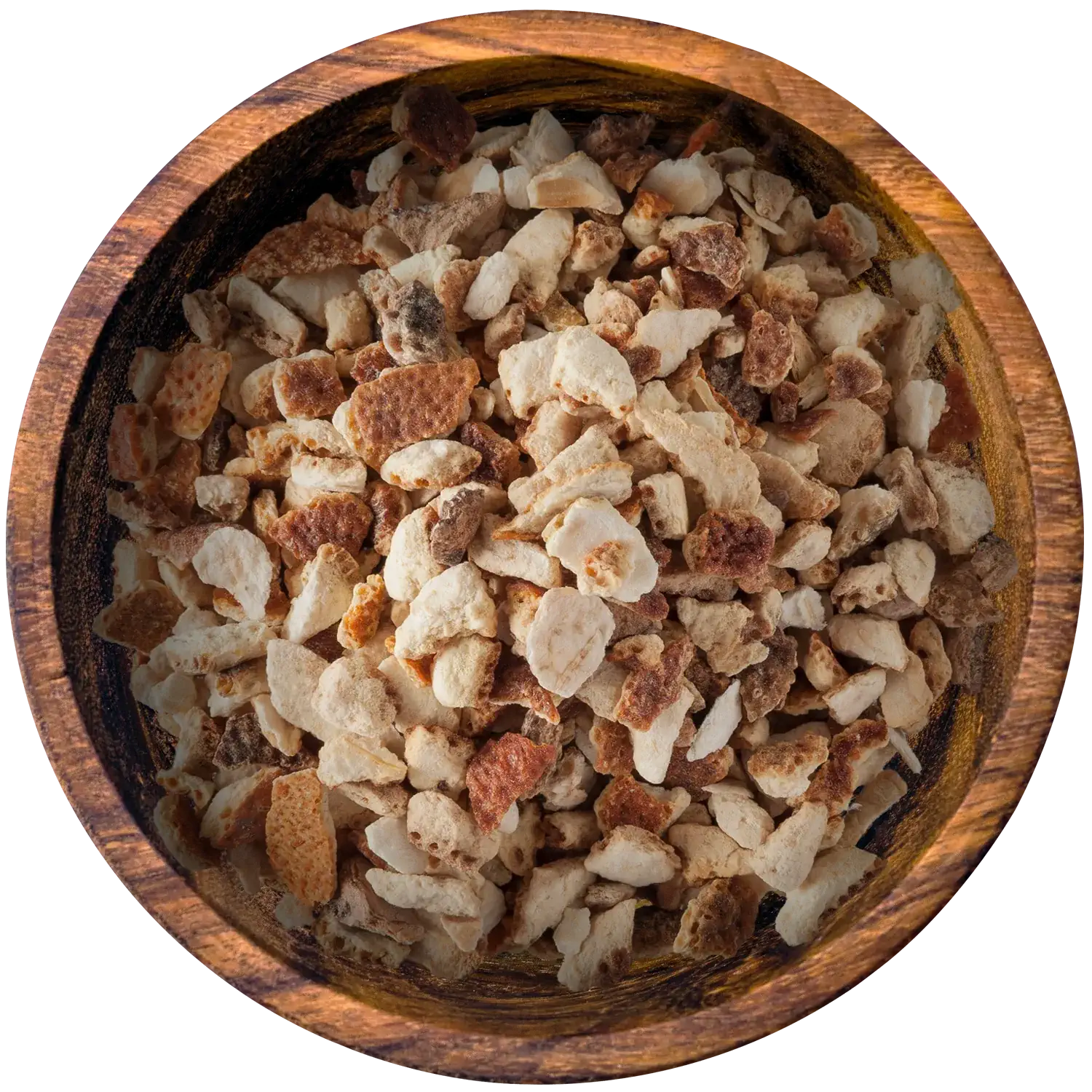 Orangenschalenstücke in einer Holzschale