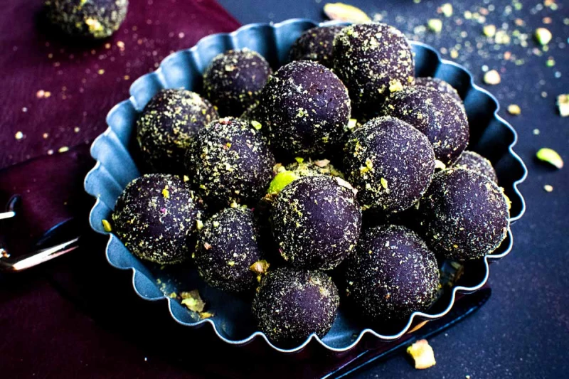 Selbstgemachte Pralinen Selbstgemachte Pralinen