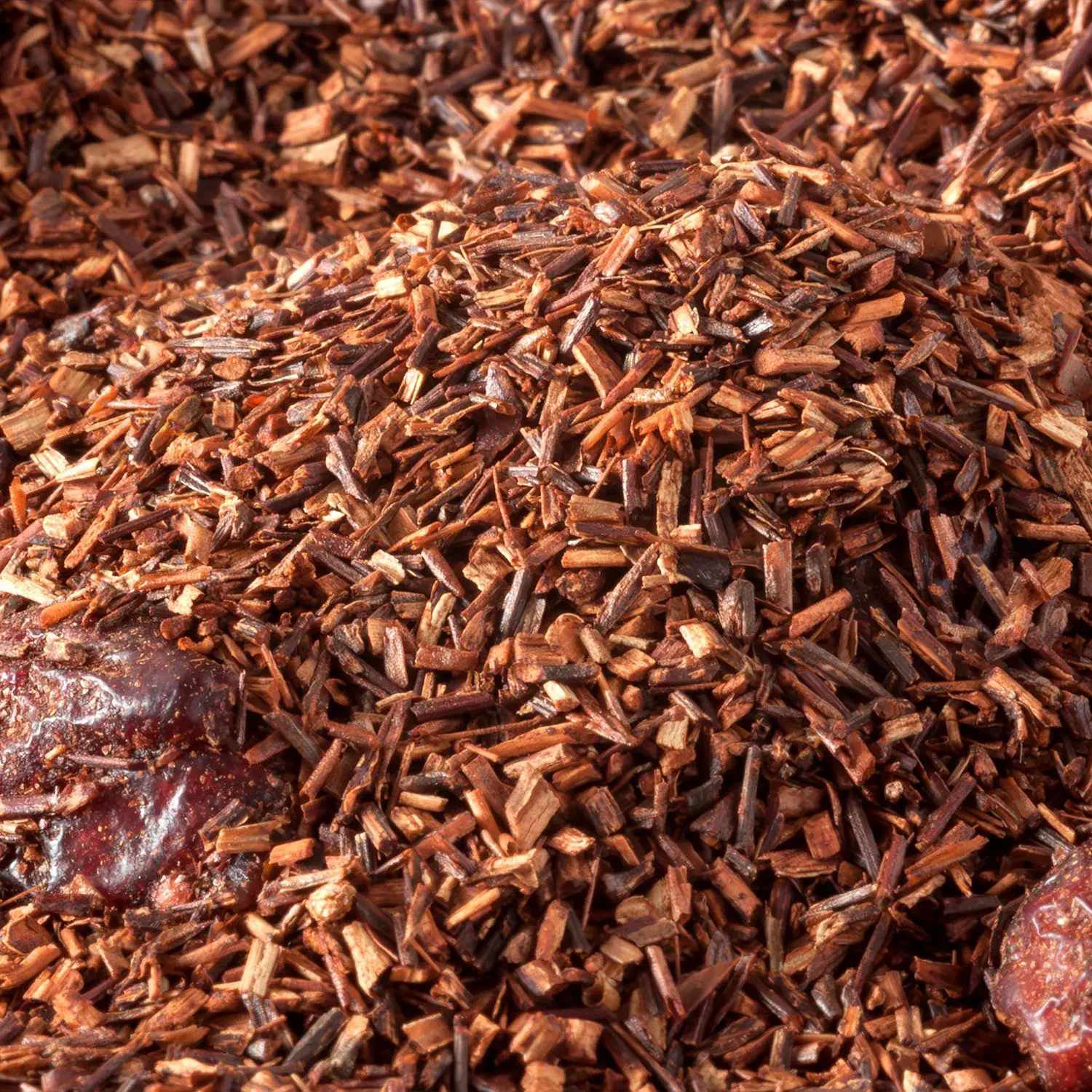 Nahaufnahme von losem Rooibos-Tee Cranberry