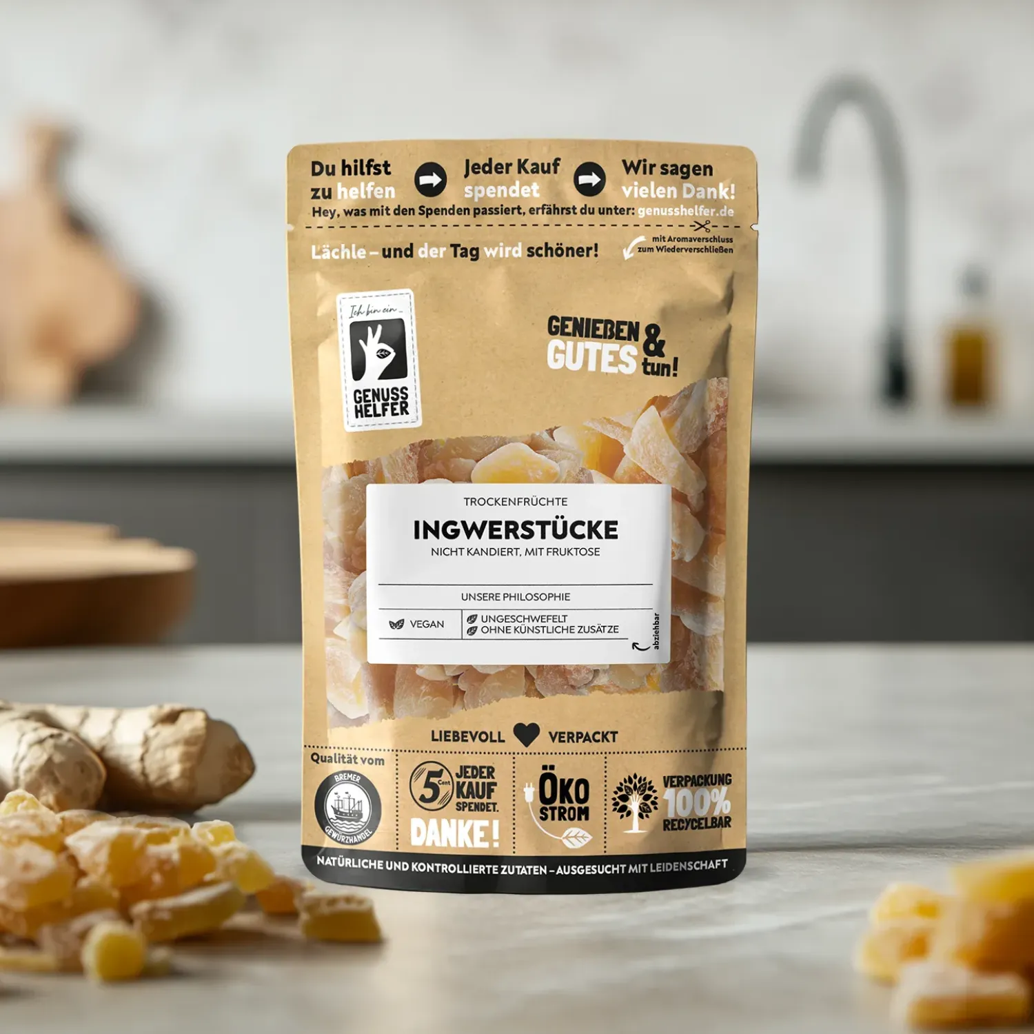 Präsentation scharfer Ingwerstücke mit Fructose